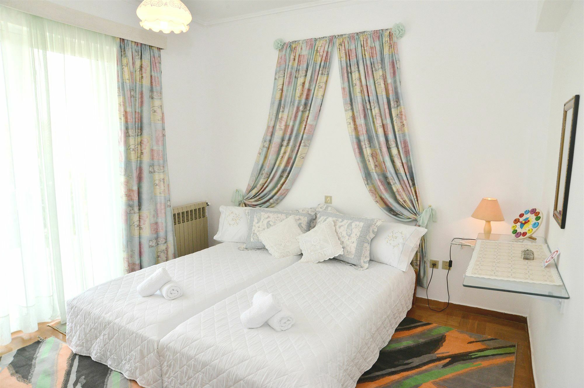 Noble Inn Loutráki Exteriér fotografie